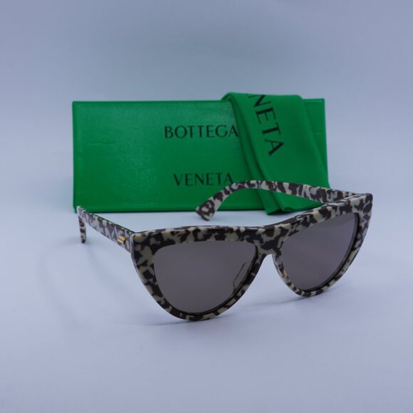 Bottega Veneta BV1018S 006 Cat Eye Sunglasses - Brown Ivory Havana\\Brown main image 9